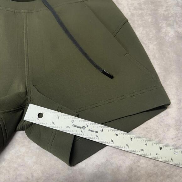 Lululemon Shorts Women Size 4 In-Form Luxtreme Four Way‎ Stretch Drawstring - Picture 6 of 8